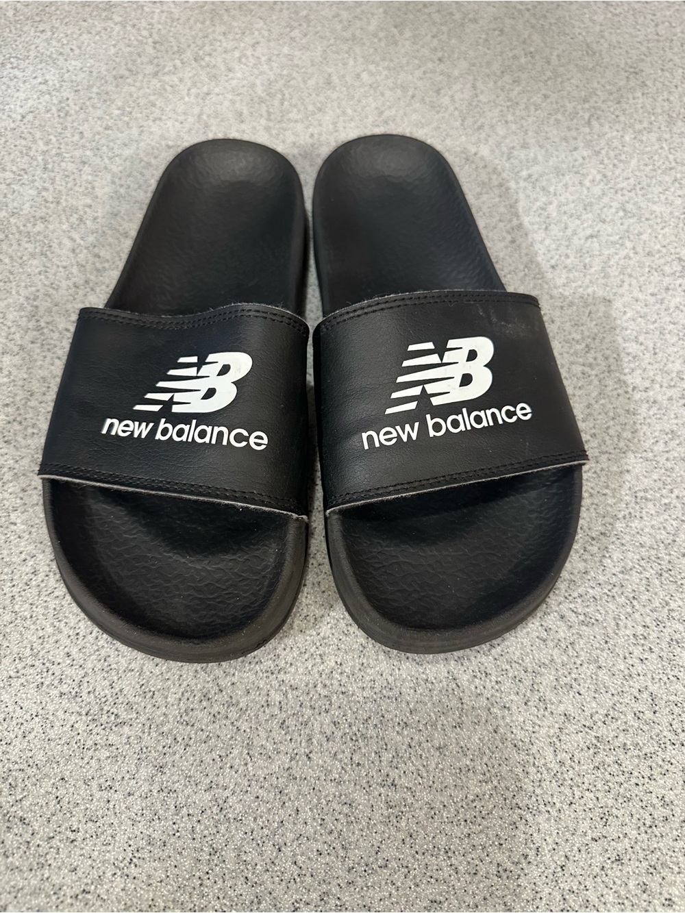 New Balance Kids' Black Slide Sandals size 6